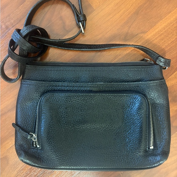 Nordstrom Chic Black Leather Messenger Bag for Women - Picture 1 of 4